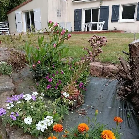 Prázdninový dům La Passerelle ,montreuil ,le Mans Neuville-sur-Sarthe
