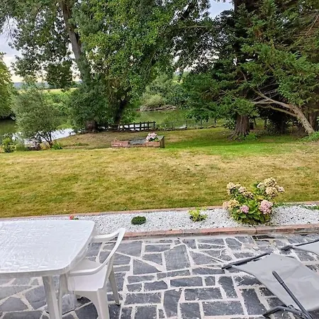 La Passerelle ,montreuil ,le Mans 펜션