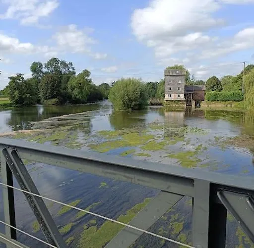 Ferienhaus La Passerelle ,montreuil ,le Mans *